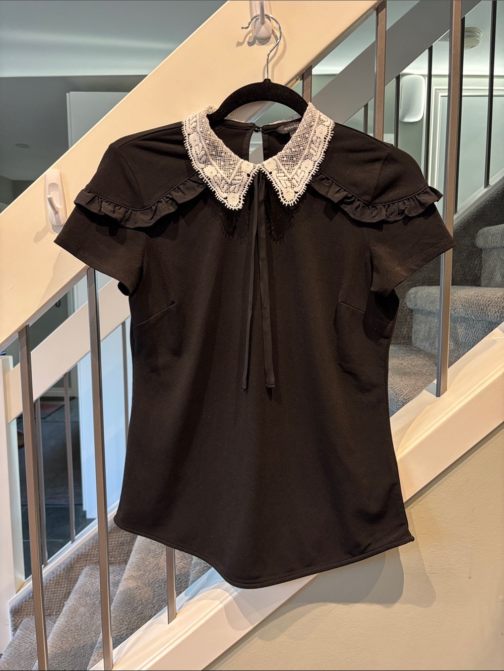 RW & Co Peter Pan Collar Blouse